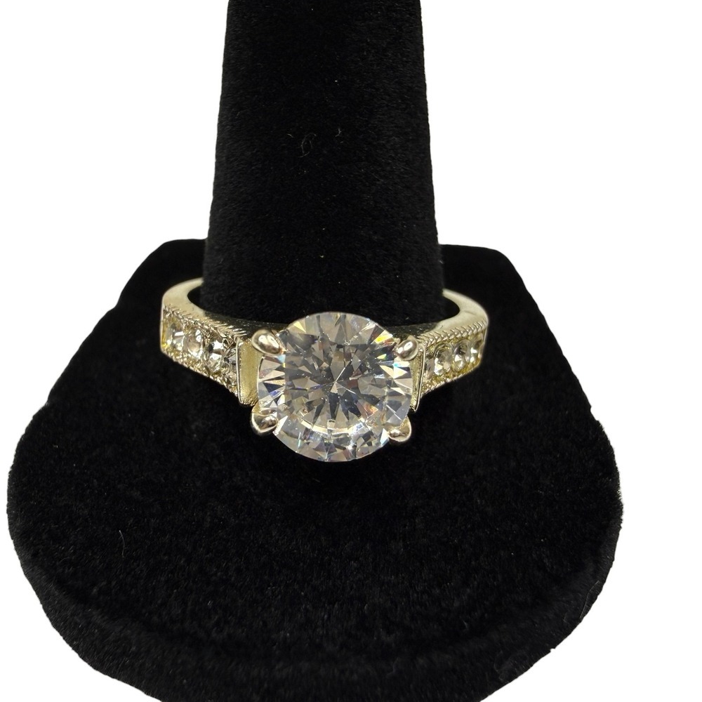 Stunning Silver Gold Tone Round Crystal Solitaire Engagement Ring Accents  Sz 10